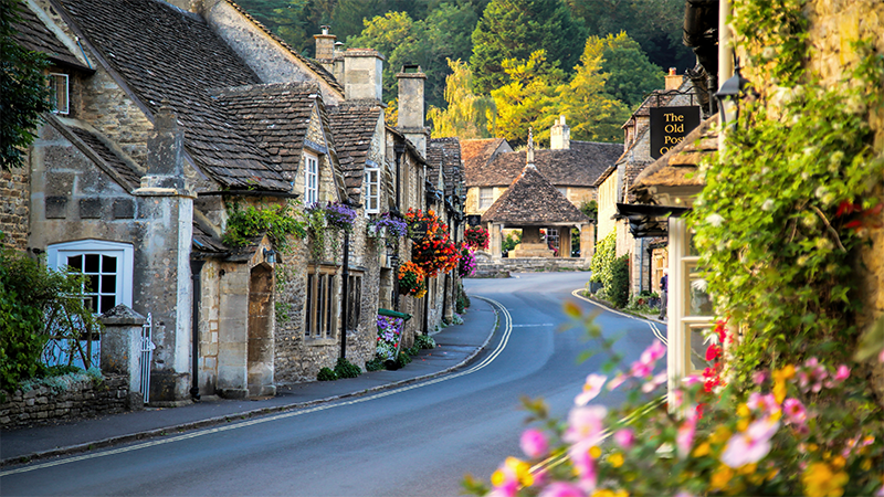 England, Stonehenge & Midsomer